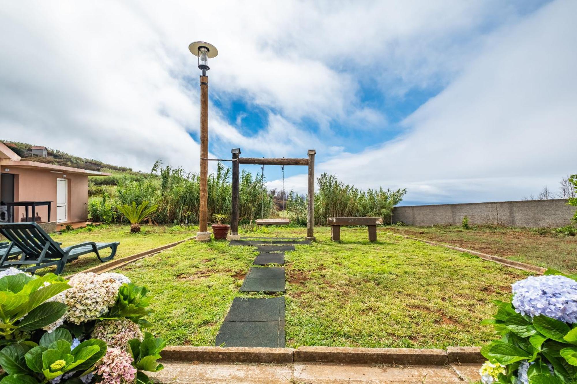 Апартаменты Casas Do Salao By Madeira Sun Travel Порту-Мониш Экстерьер фото